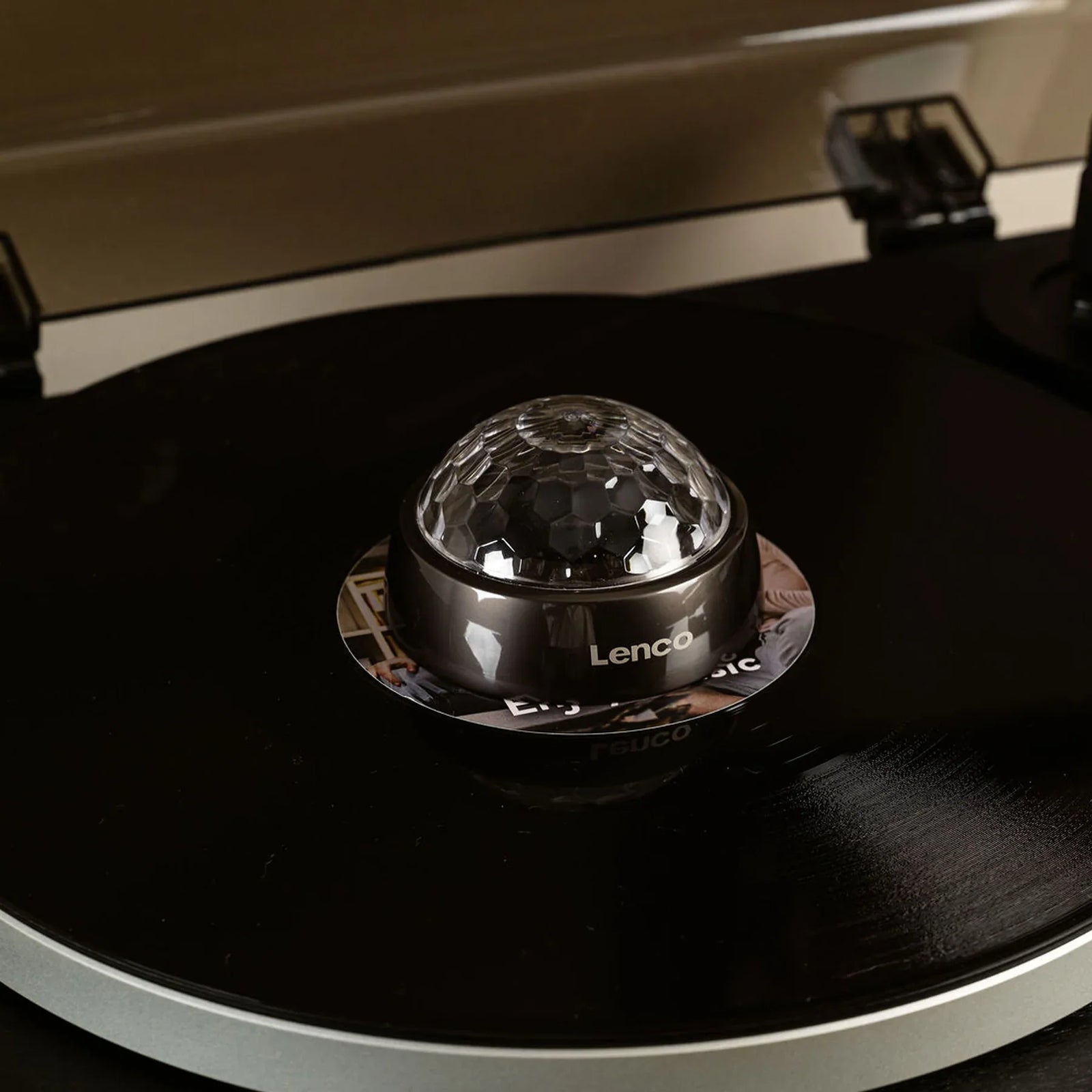 Lenco TTA-180TN: de platenstabilisator voor high-end vinyl