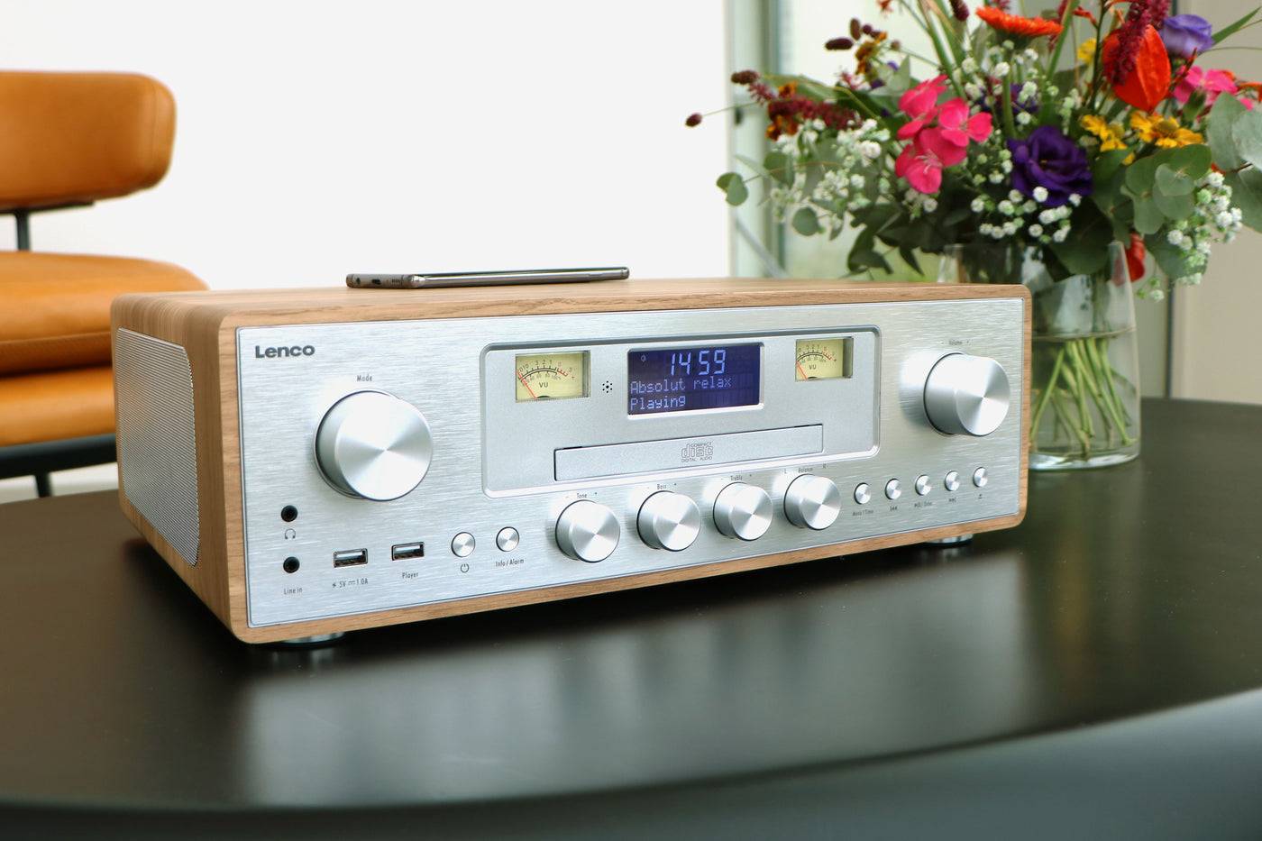 LENCO DAR-281WDSI - DAB+/FM radio met CD-speler, USB, Bluetooth® en draadloos oplaadpunt - Hout/Zilver