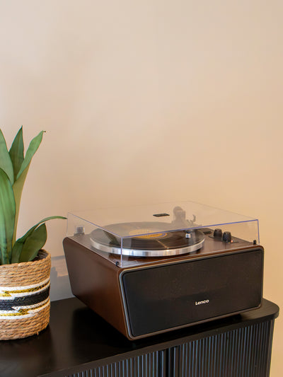 LENCO LS-470WA - Record Player with built-in speakers and Bluetooth® - Walnut