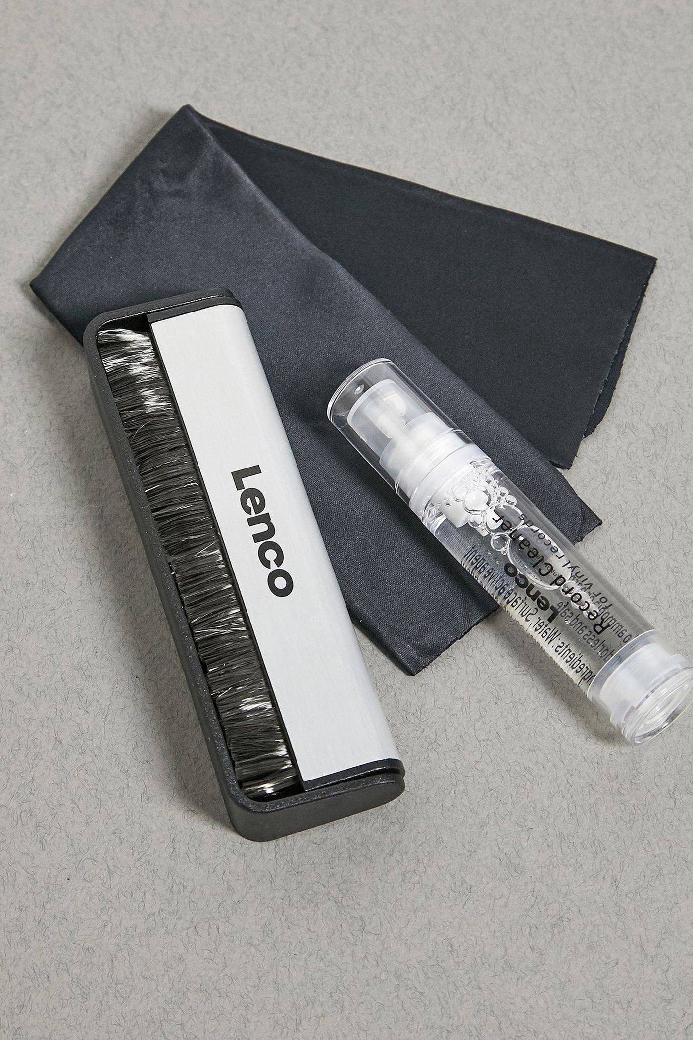 LENCO TTA-3IN1 - Carbon fiber record cleaning brush