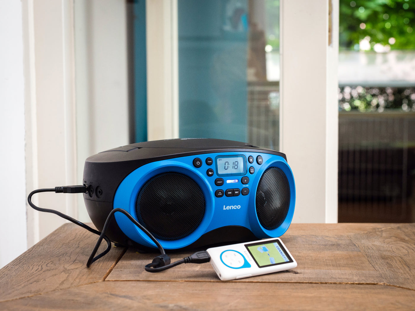 LENCO SCD-501BU - Draagbare FM Radio CD-USB speler met Bluetooth® - Blauw